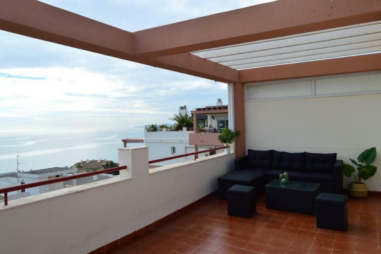 Duplex Con Impresionantes Vistas Al Mar Apartment Беналмадена Екстериор снимка